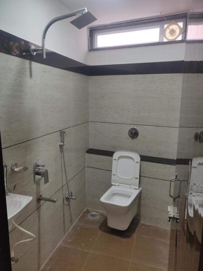 Hotel Rb Palace Indore Eksteriør bilde