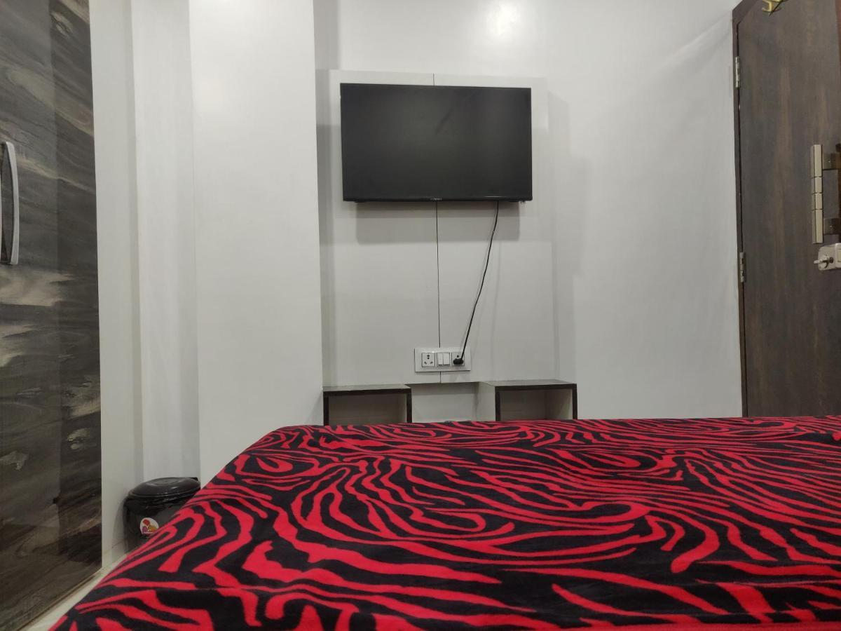 Hotel Rb Palace Indore Eksteriør bilde