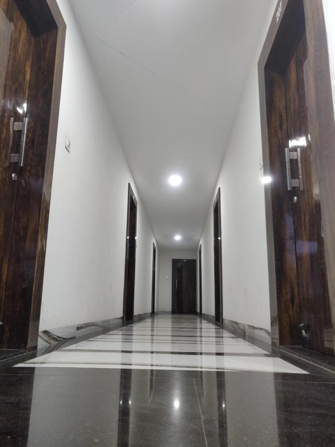 Hotel Rb Palace Indore Eksteriør bilde